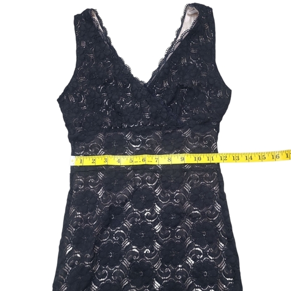 Black Lace V-Neck Mini Dress Size Small - Picture 11 of 14